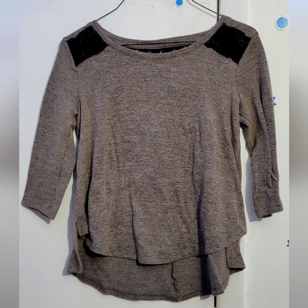 Style and company sweater with black lace embellished gray speckled Size XS